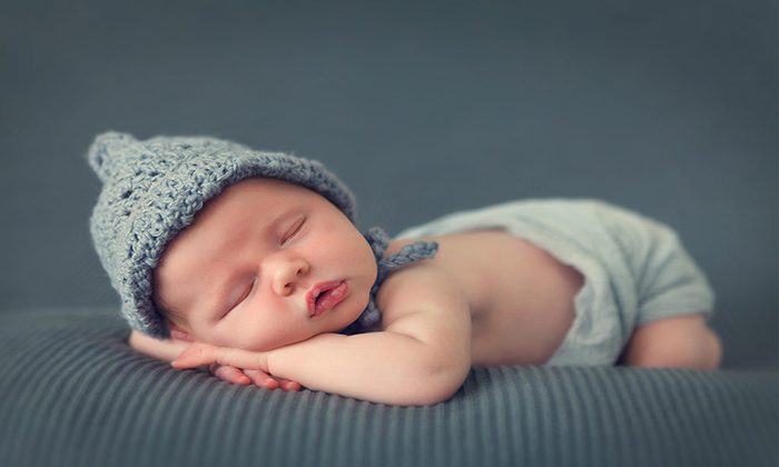 tư thế ngủ đúng cho trẻ sơ sinh